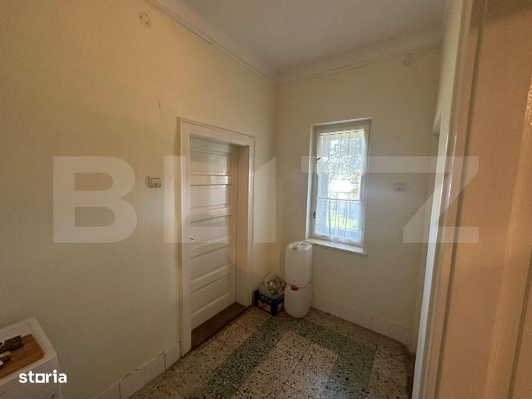Casă cu 3 camere în Păulești