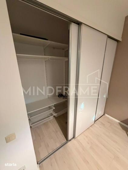 Apartament cu 3 camere în Tineretului