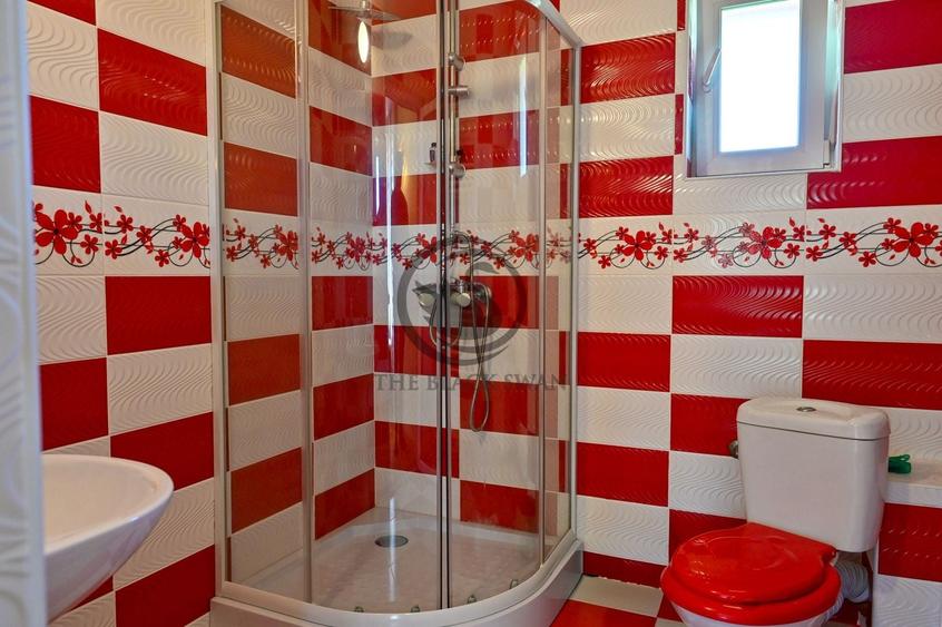 Casă individuală cu 3 camere cu Canalizare în Cheia