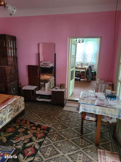 Casă cu 3 camere cu Teren 1450 Mp în Răzvad
