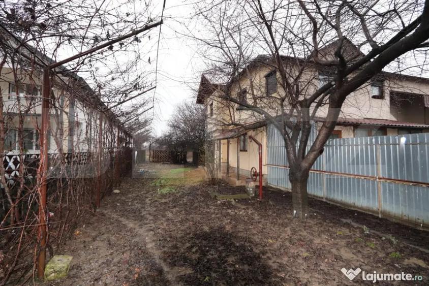 Casă cu 3 camere cu Teren 1783 Mp în Central