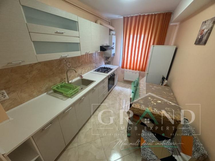 Apartament cu 2 camere decomandat, mobilat în Florești