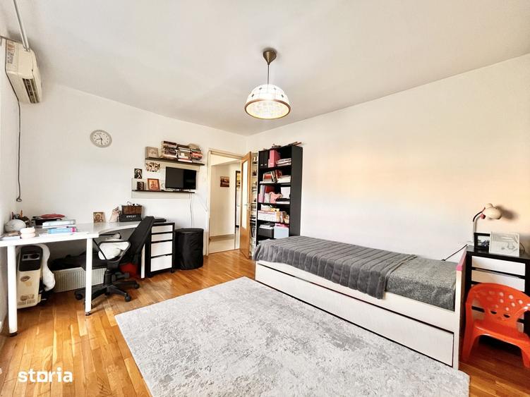 Apartament cu 2 camere decomandat în Văcăresti
