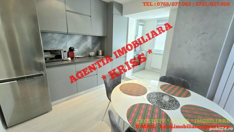 Apartament cu 3 camere decomandat în Central