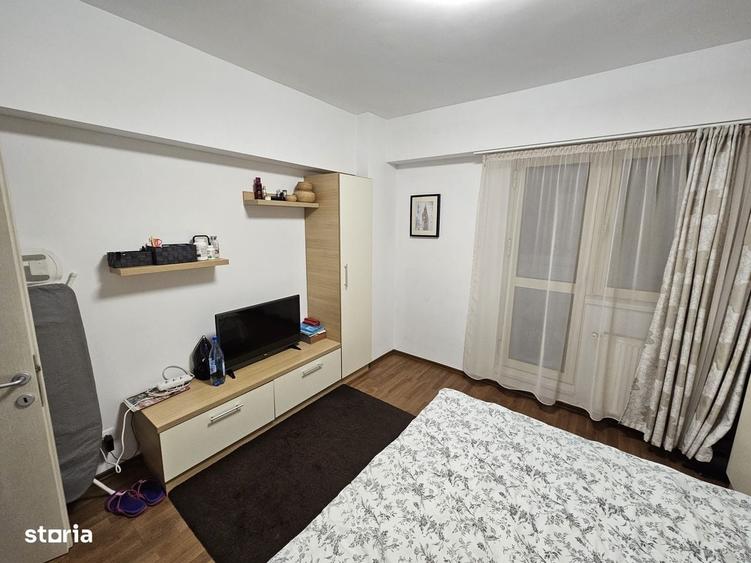 Apartament cu 2 camere decomandat în Basarab