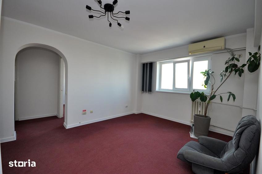 Apartament cu 4 camere în Obor