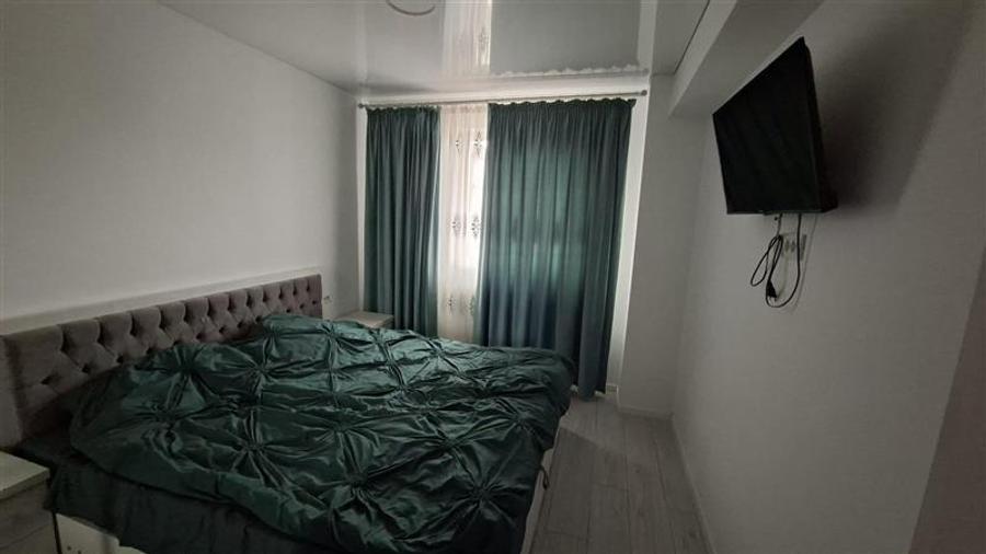 Apartament cu 2 camere decomandat, mobilat în Vișani