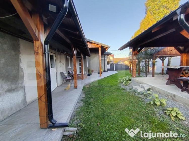 Casa cu 3 camere,baie, bucatarie,anexe.pivni?a teren 800 m - 14