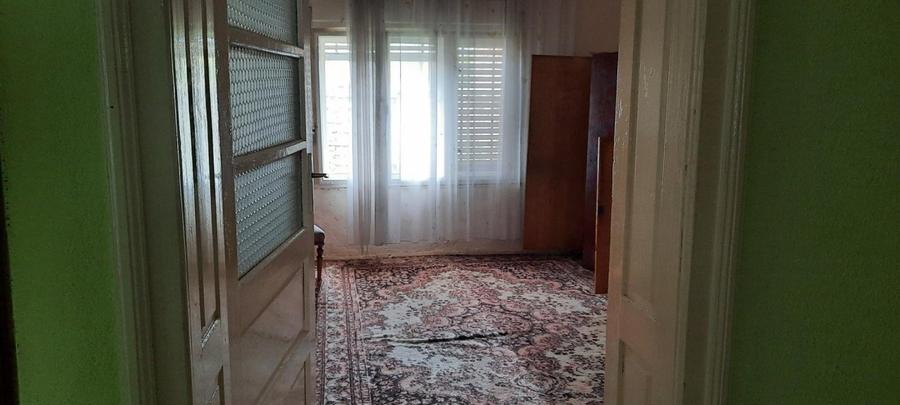 Casă individuală cu 2 camere cu Teren 720 Mp în Poiana Sibiului