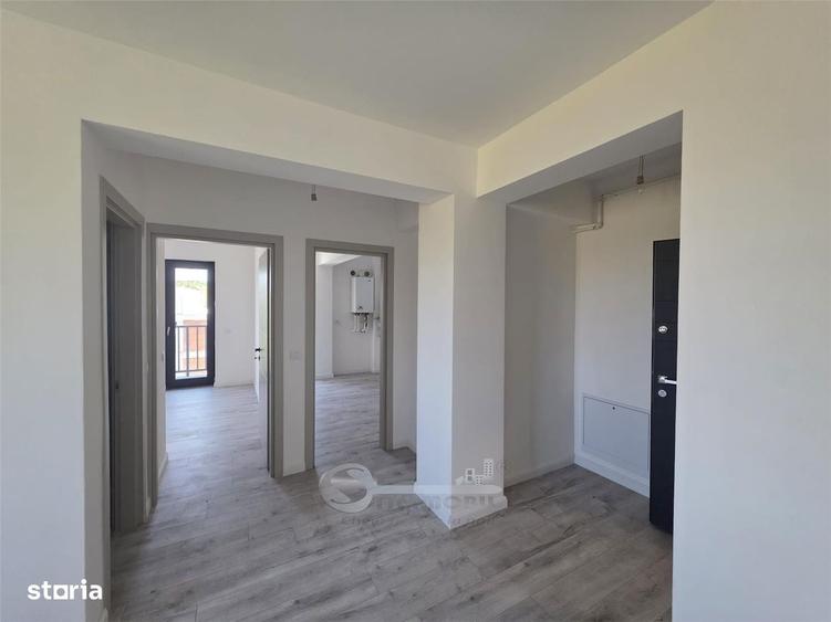 Apartament cu 2 camere decomandat în Rediu