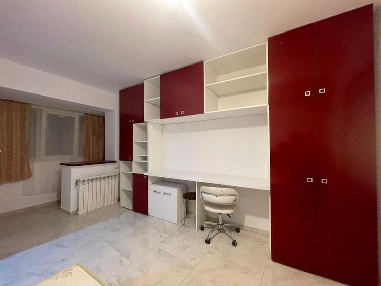 Garsonieră decomandată în Unirii