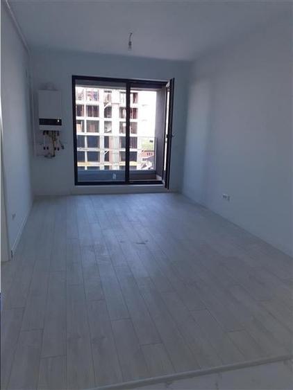Apartament cu 3 camere decomandat în Rahova