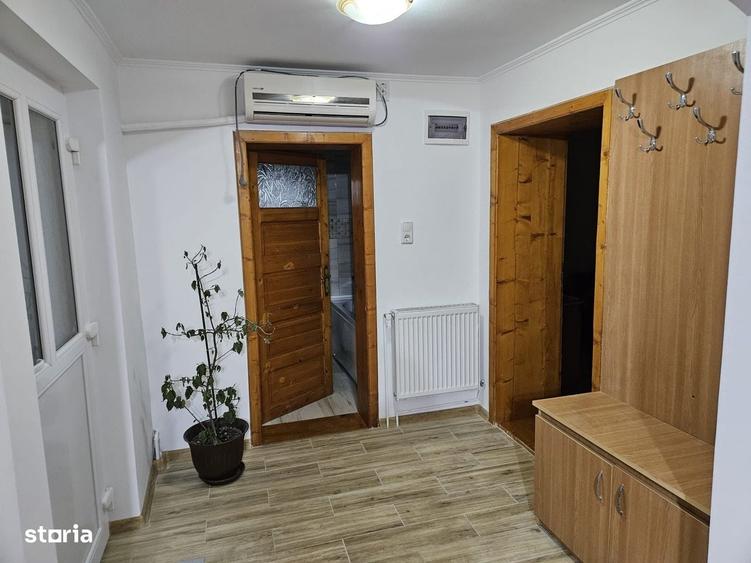 Casă cu 4 camere în Iosia