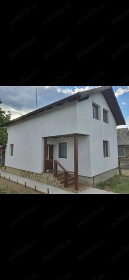 Casă cu Teren 700 Mp în Sânzieni