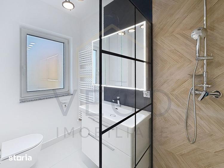 Casă cu 4 camere decomandat cu Teren 350 Mp în Iris