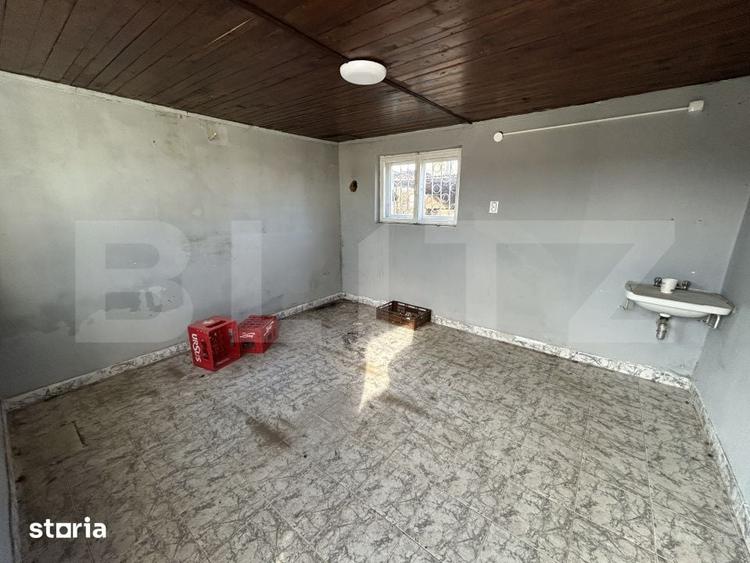Spațiu comercial, de 120 mp, în Ciugud