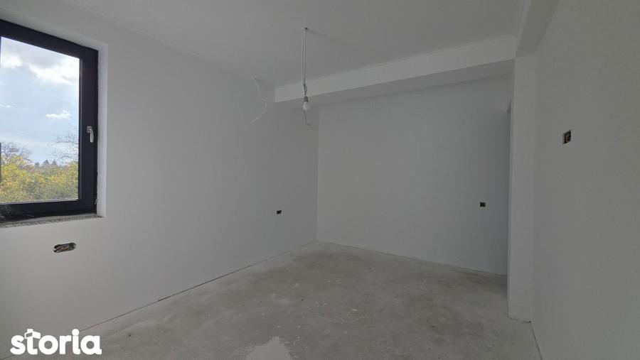 Casă cu 4 camere cu Teren 314 Mp în Mogoșoaia