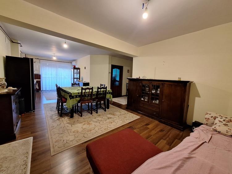 Apartament cu 2 camere semidecomandat, mobilat în Florești — fotografia 2