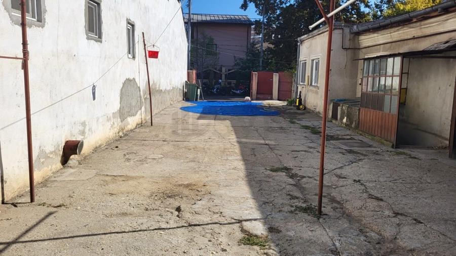 Birou, de 280 mp, în Crângași