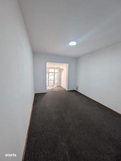 Spațiu comercial, de 100 mp, în Mărășești