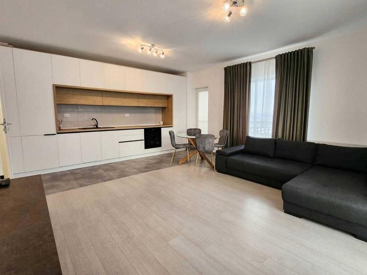Apartament cu 2 camere decomandat în 13 Decembrie