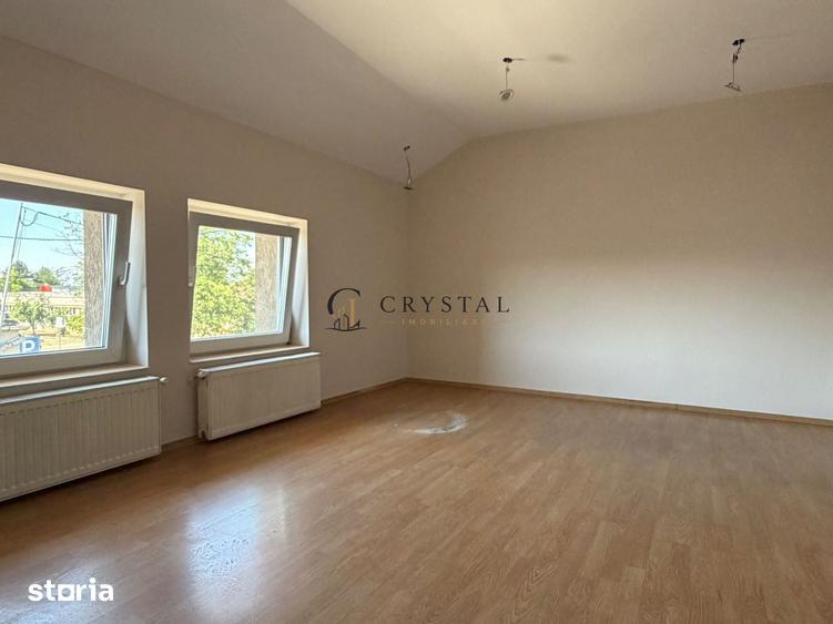 Casă cu 4 camere cu Teren 300 Mp în Oncea
