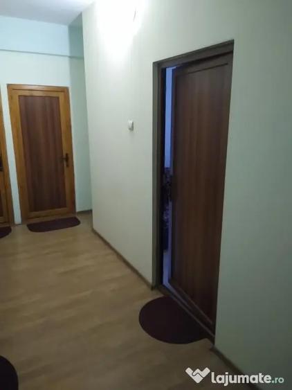 Garsonieră decomandată în Bucium