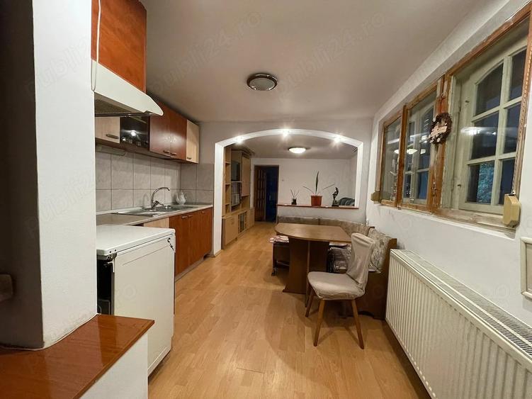 Casă cu 3 camere cu Teren 110 Mp în Central