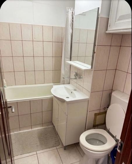 Apartament cu 3 camere decomandat în Decebal