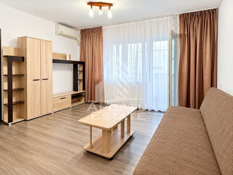 Apartament cu 2 camere semidecomandat, mobilat în Aurel Vlaicu