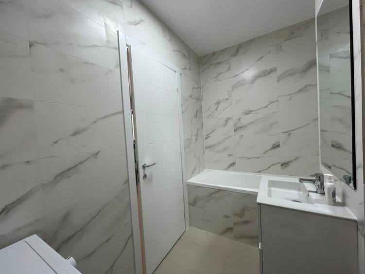 Apartament cu 2 camere decomandat în Theodor Pallady