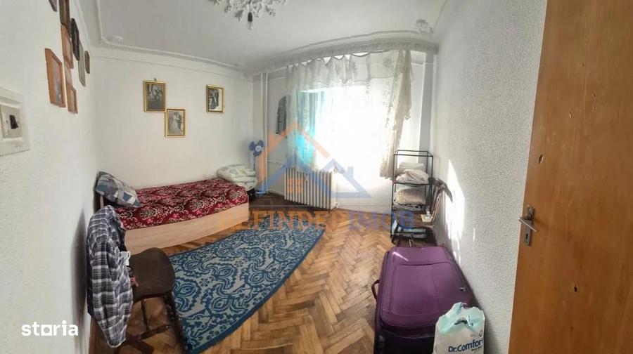 Apartament cu 2 camere semidecomandat în Mărgeanului