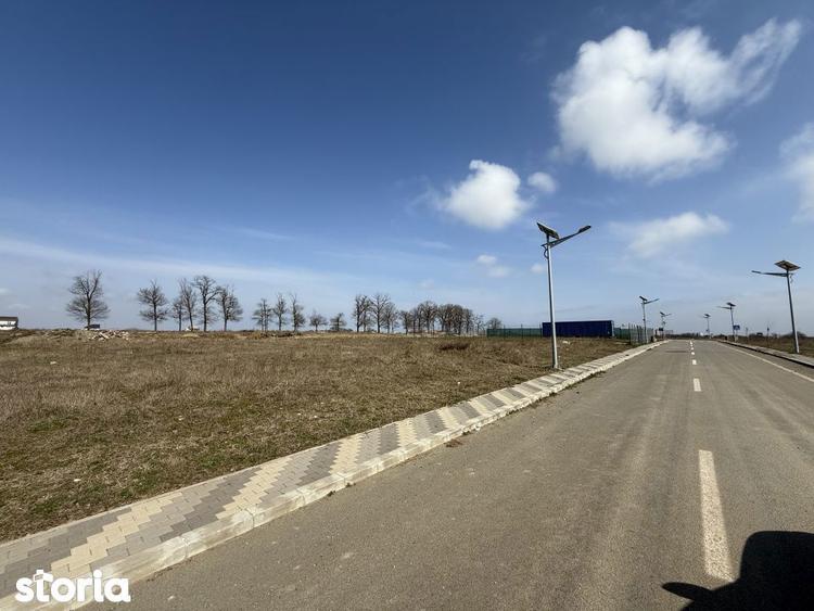 Teren de 750 mp, în Central