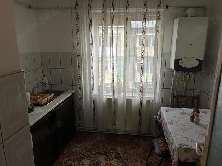 Apartament de vanzare - 2