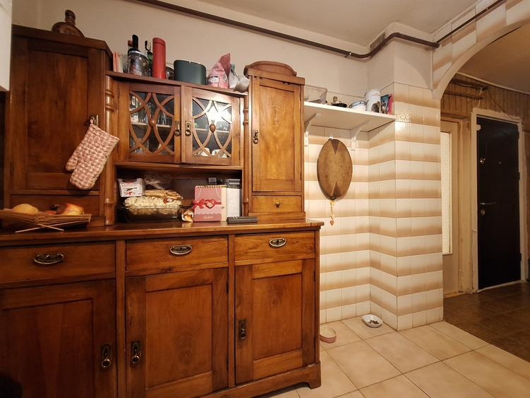 Apartament cu 2 camere decomandat, mobilat în Olimpia-Stadion