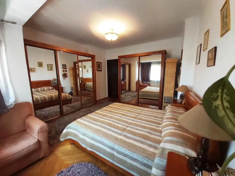 Apartament cu 4 camere decomandat în Foișorul de Foc