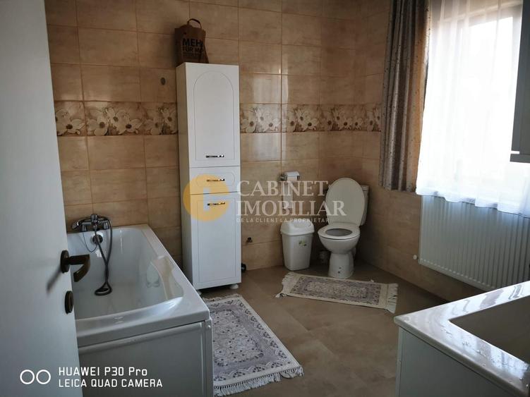 Casă individuală cu 5 camere cu Canalizare în Dumbrava (Ciurea)