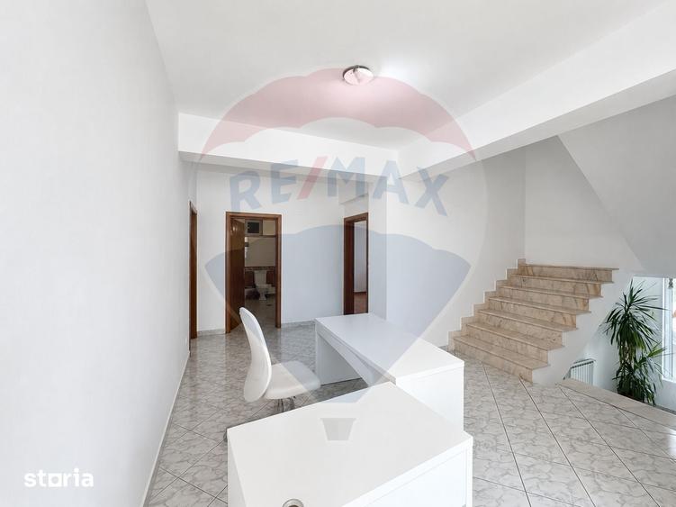 Casă cu 6 camere cu Teren 180 Mp în Crângași