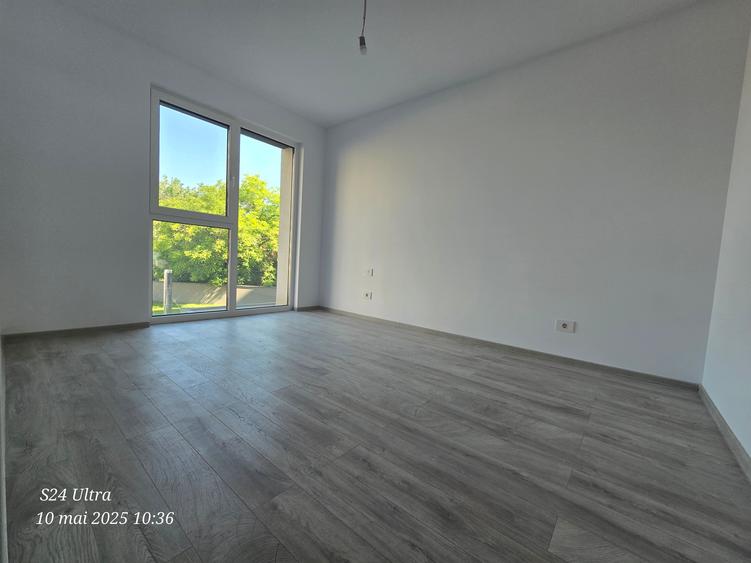 Apartament cu 2 camere decomandat în Aradului