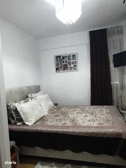 Apartament cu 3 camere în Calea Moldovei