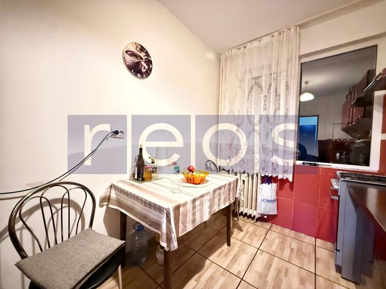 Apartament cu 2 camere decomandat, mobilat în Titan