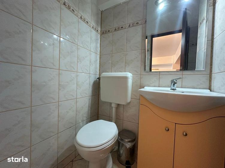 Apartament cu 3 camere semidecomandat, mobilat în Bucureștii Noi