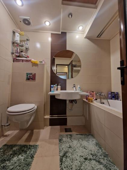 Apartament cu 2 camere semidecomandat în Timpuri Noi