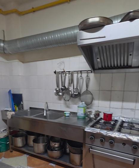 Casă cu 4 camere cu Canalizare în Calea Călărașilor