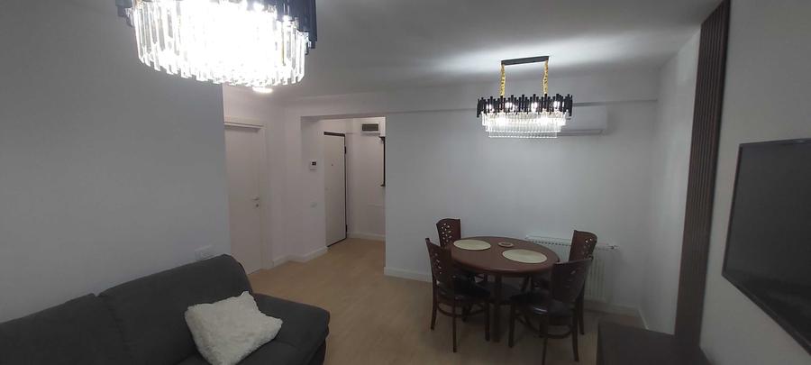 Apartament cu 2 camere decomandat în Herăstrău