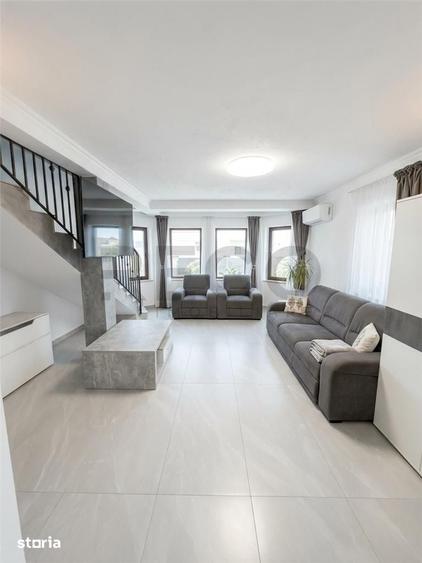 Casă cu 4 camere cu Teren 300 Mp în Sânmartin