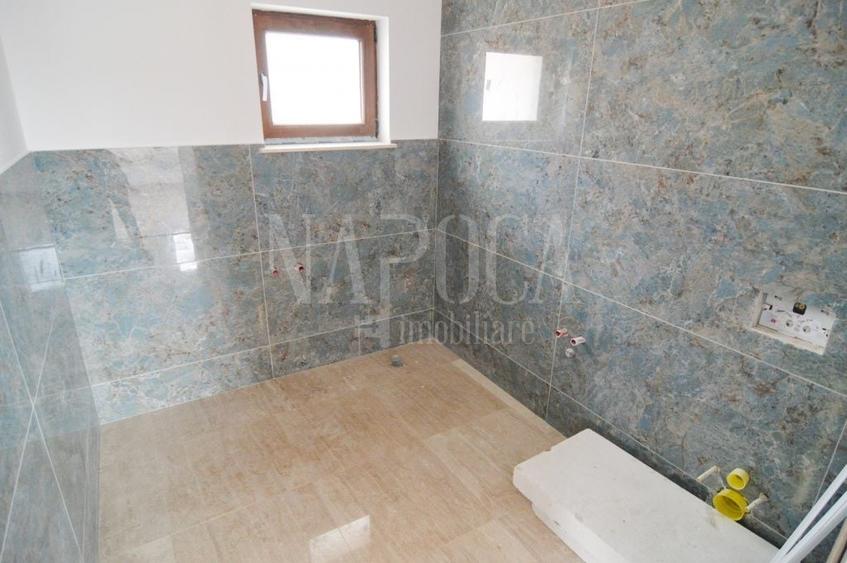 Casă individuală cu 5 camere cu Canalizare în Apahida