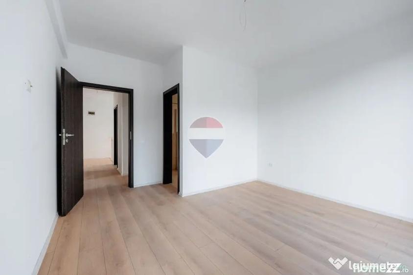 Casă cu 3 camere cu Teren 181 Mp în Budeasa