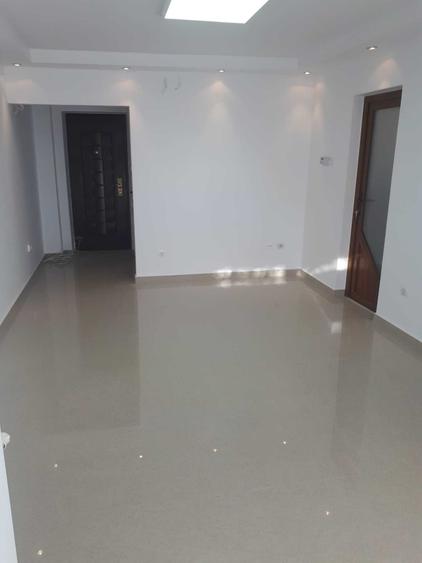 Spațiu comercial, de 40 mp, în Calea Moldovei