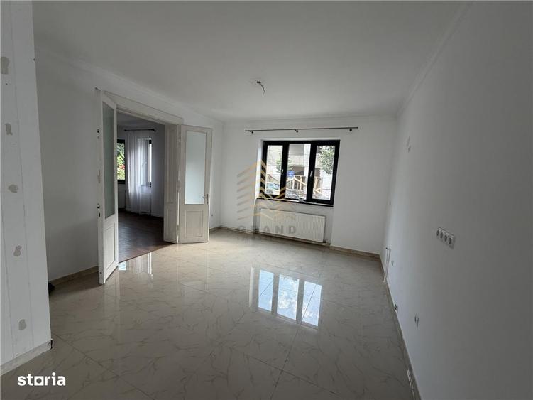 Casă cu 4 camere cu Teren 580 Mp în Central